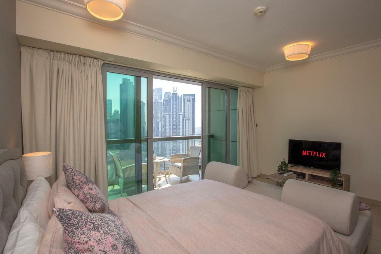 Апартаменты Prime Retreats - Downtown Дубай Экстерьер фото